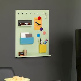 Grønn magnetisk nøkkelholder/-tavle m. tilbehør 